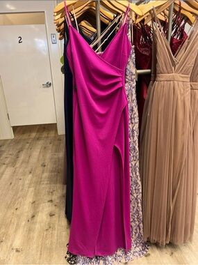 green emerald velvet dress Traelithris Elegant Sheath One Shoulder Slit Long Satin Party Dresses, Black